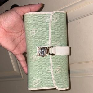 Dooney & Bourke Mint Green and White Wallet